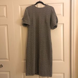 BANANA REPUBLIC puff-sleeve fitted midi dress